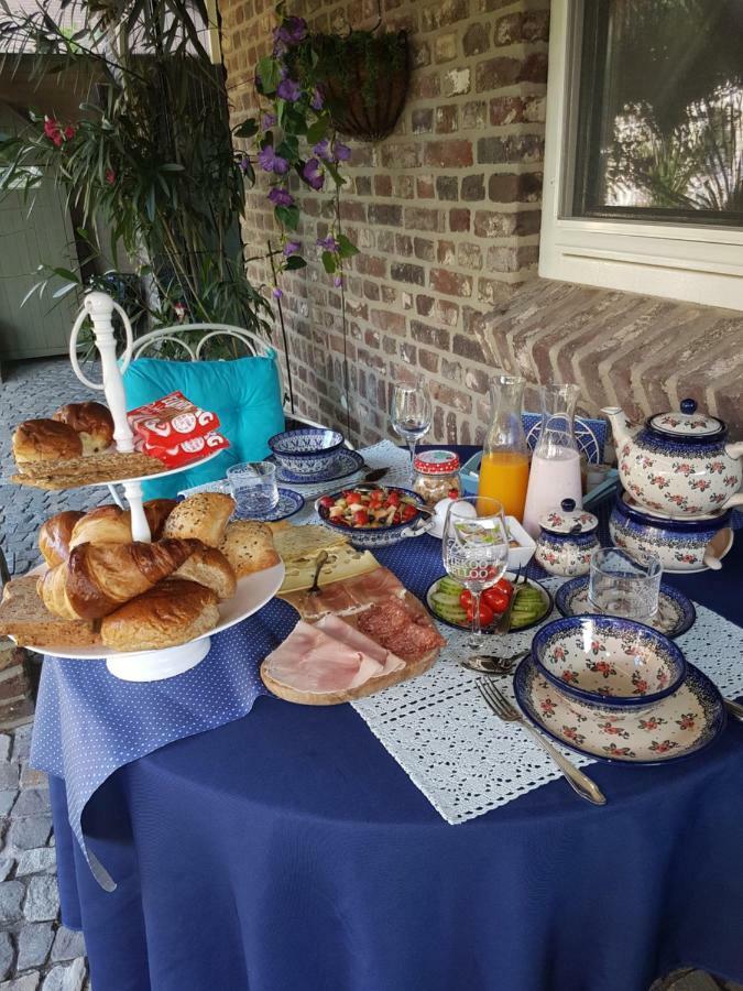 Bed And Breakfast Piekoo Belloo Weert Ngoại thất bức ảnh